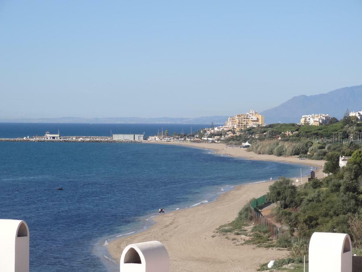 Beachfront Penthouse Apartment With Large Terrace And Breathtaking Sea Views Close To Marbella Spain Sitio de Calahonda Εξωτερικό φωτογραφία